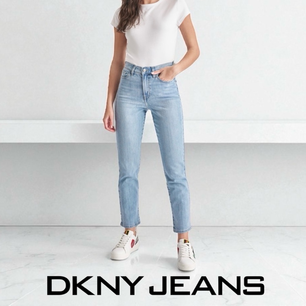 DKNY Jeans, Broome High Rise Slim Straight Crop Jeans, Size 27, Light Blue